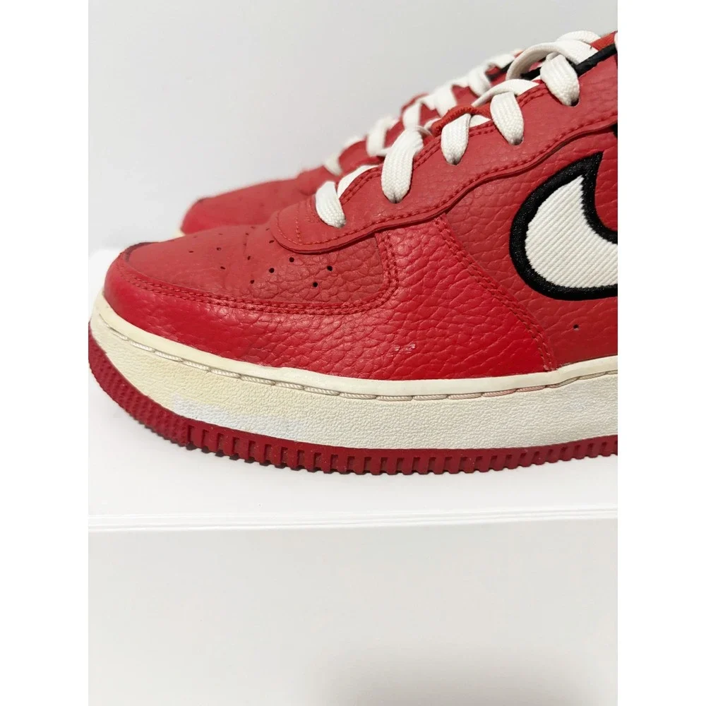 Nike Air Force 1 LV8 1GS Low Kids 6.5Y Mystic Red Black Suede Leather Sneaker